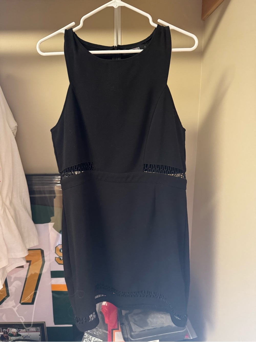 Missguided+ Black Sleeveless Mini Dress with Cutout Accents